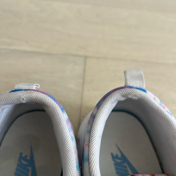 Nike Cherry Blossom Air Max Women’s runners - Picture 7 of 8